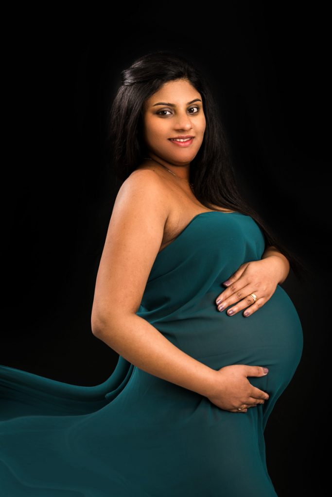 Gravesend Maternity Photographer 1017